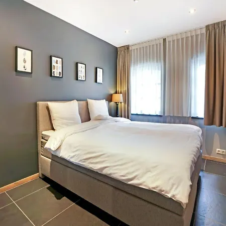 Cozy In In A With Terrace Vakantiehuis