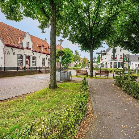 Cozy In In A With Terrace * Grubbenvorst