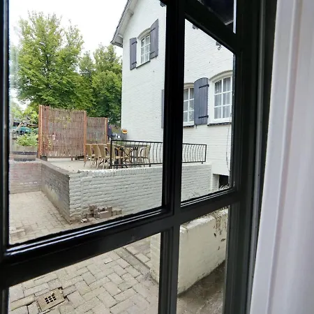 Cozy In In A With Terrace * Grubbenvorst